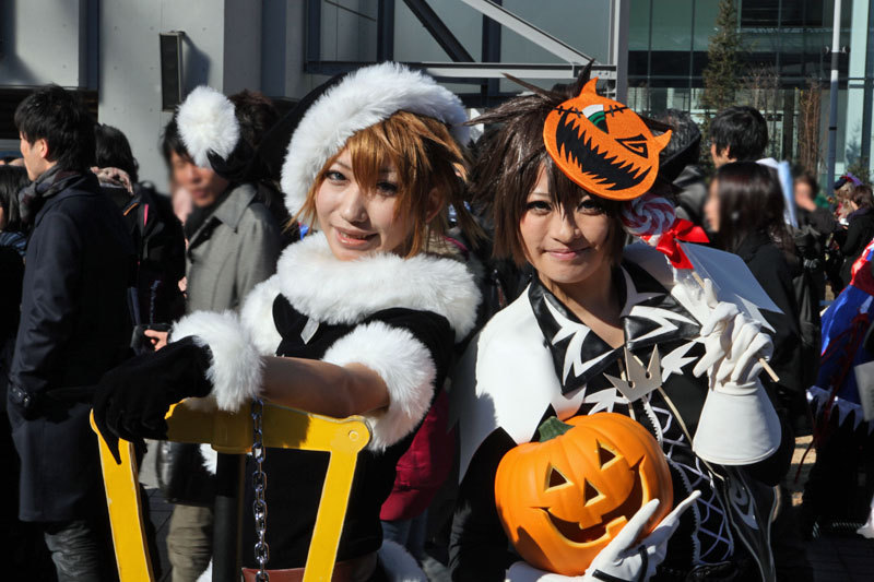 Illustration for article titled Let This Comiket Cosplay Gobble You Up: Day Two